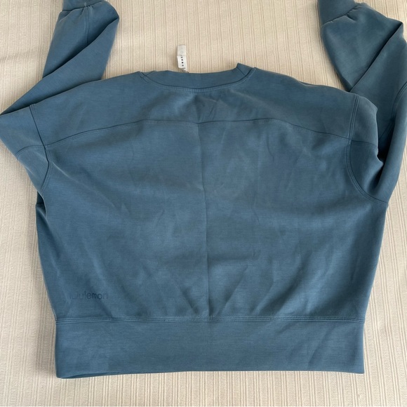 Lululemon Softstreme Sweatshirt - Blue - Picture 4 of 6